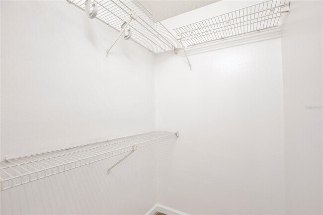 Building Photo - 956 Salt Pond Pl