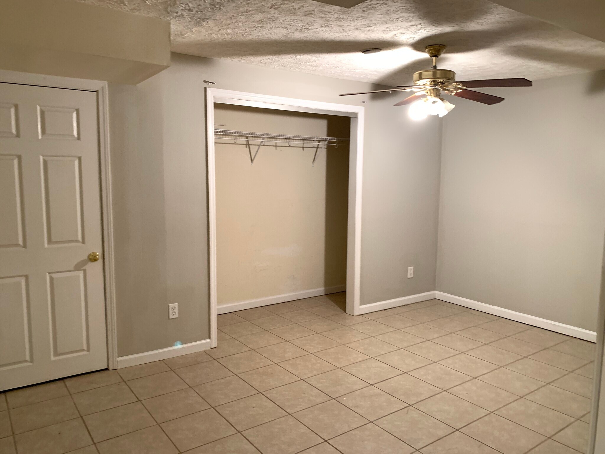 Building Photo - 115 Rough River Run