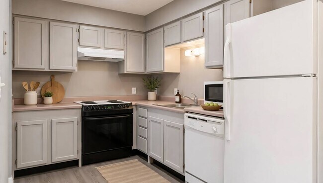 Kitchen - Neosho Meadows