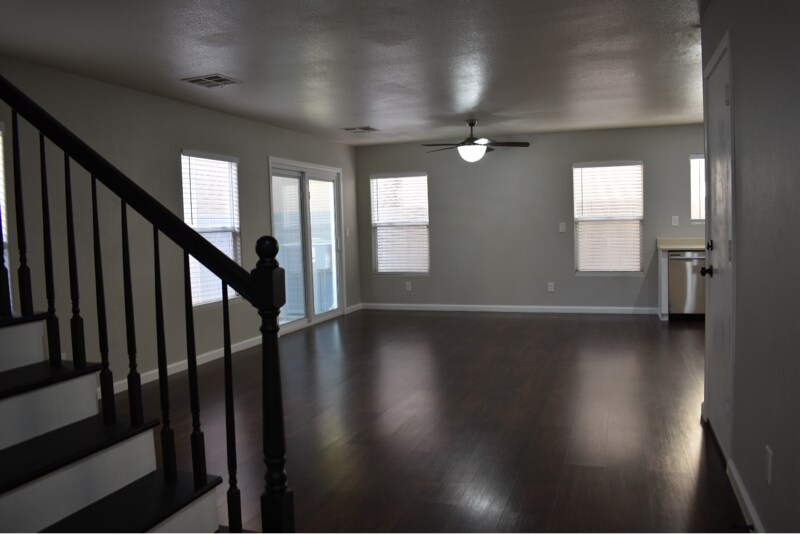 Building Photo - 10348 S Maurice River Ct