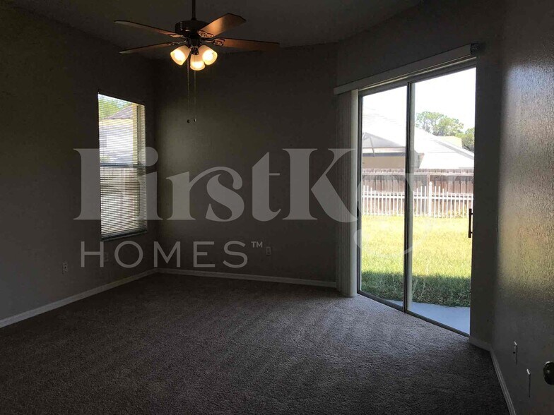 Building Photo - 3609 Warmspring Way