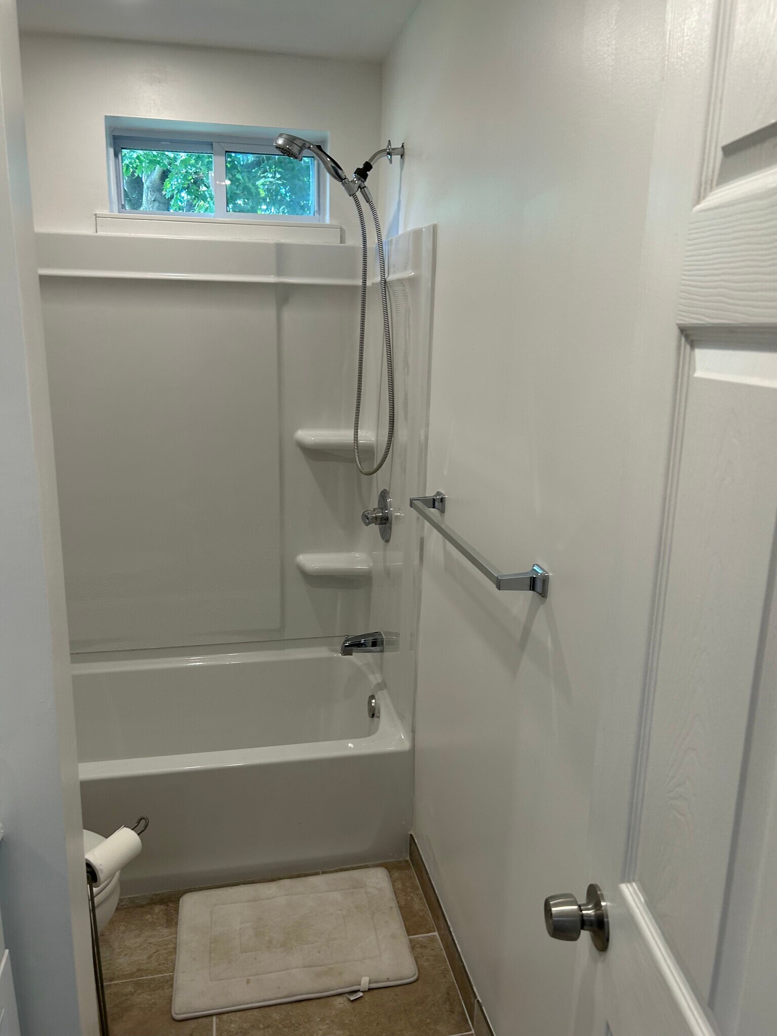 Building Photo - 130 Grand Ave