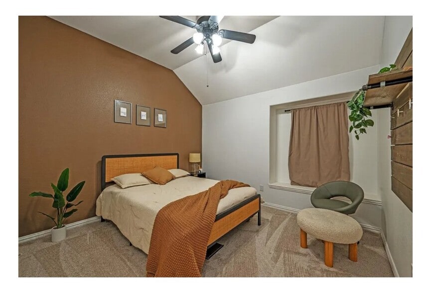Building Photo - 8309 Green Ash Dr