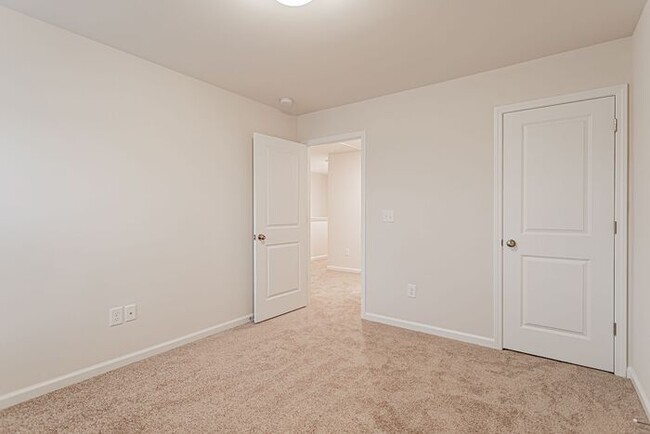 Building Photo - Brand New Townhome in Peachtree Park in Du...