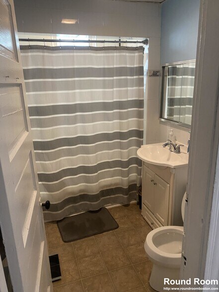 Building Photo - 2 Imrie Rd