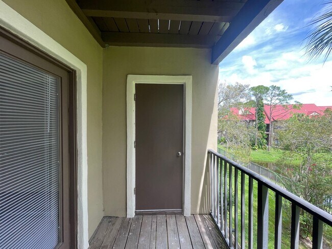 Building Photo - Fully Renovated 1-Bedroom, 1-Bath Condo in Gated Community – Available Now!