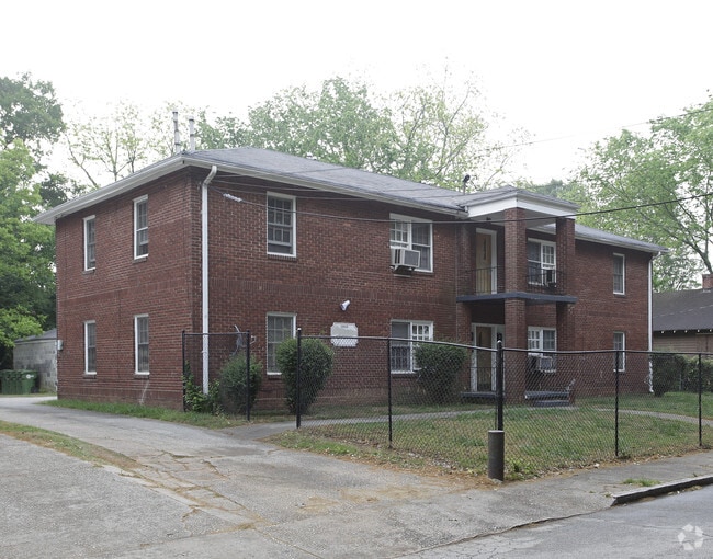 Oakland Station Apartments 1240 Princess Ave SW Atlanta GA 30310