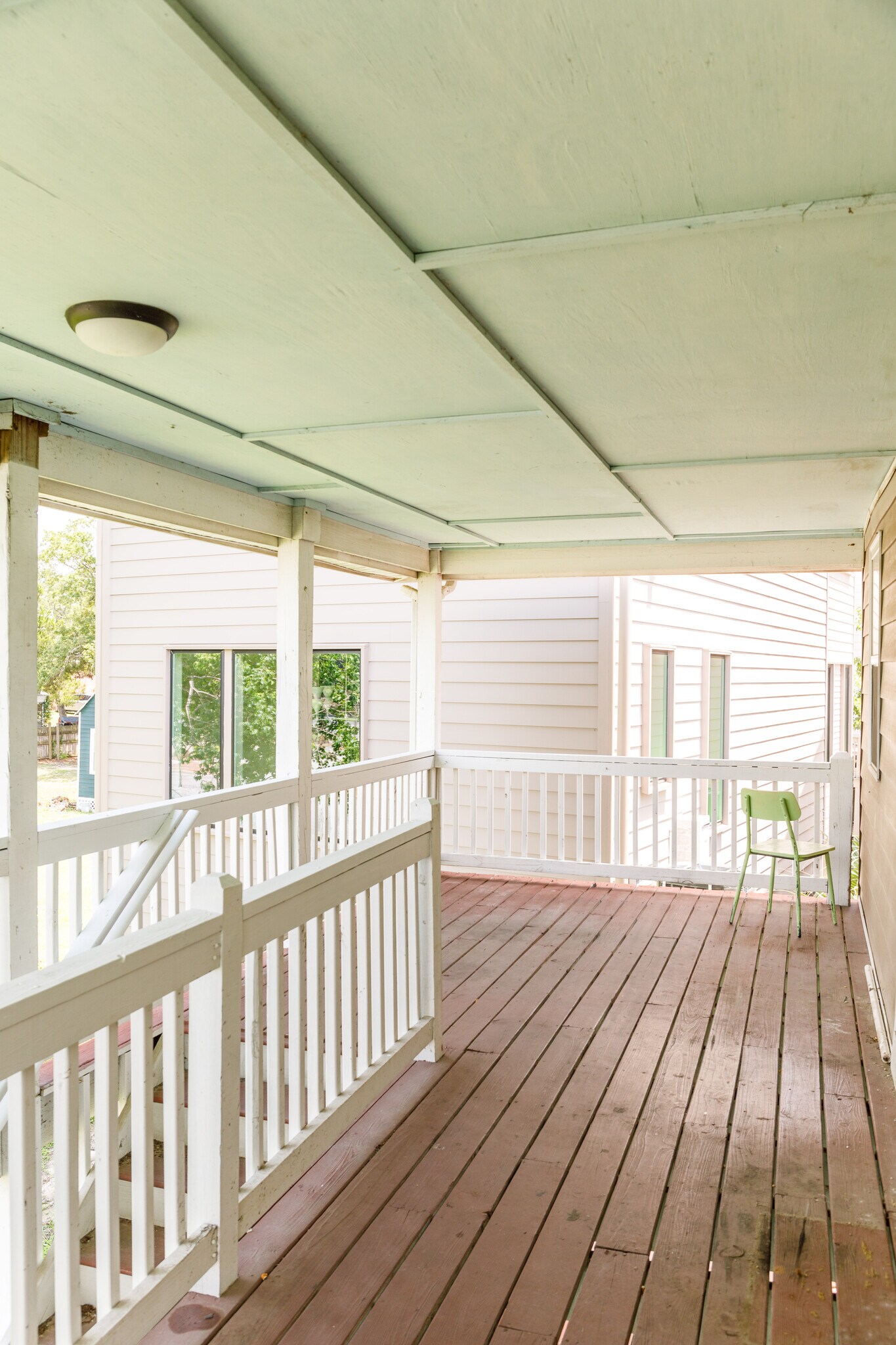 Building Photo - 116 America St