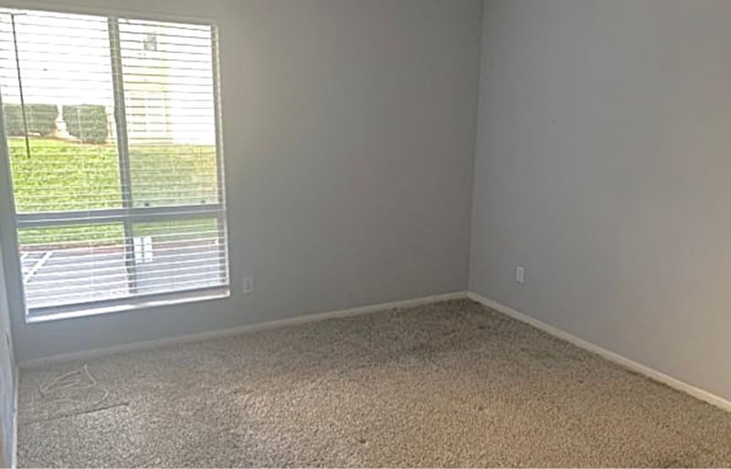 Building Photo - 830 W Lincoln Ave