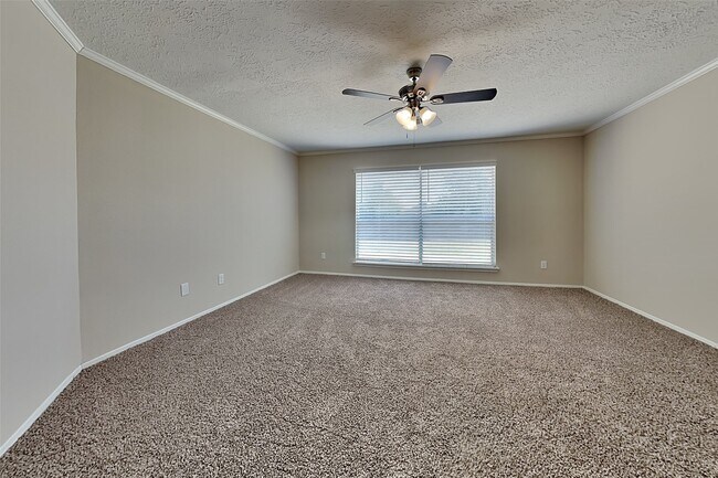 Building Photo - 2915 Bentley Ct