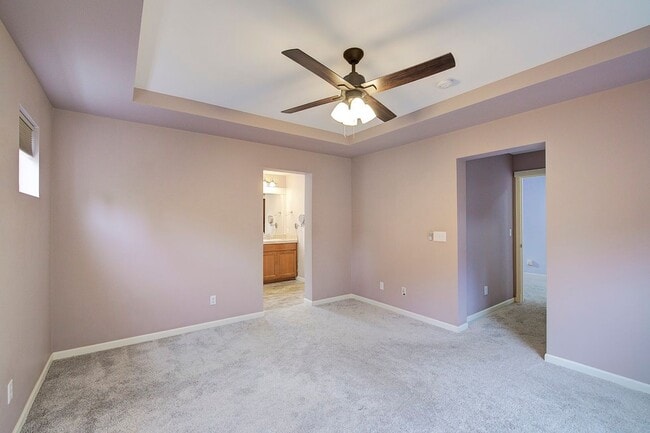 Building Photo - 3Bd/2.5Ba Redmond House