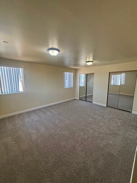Building Photo - 4520 Cimarron St