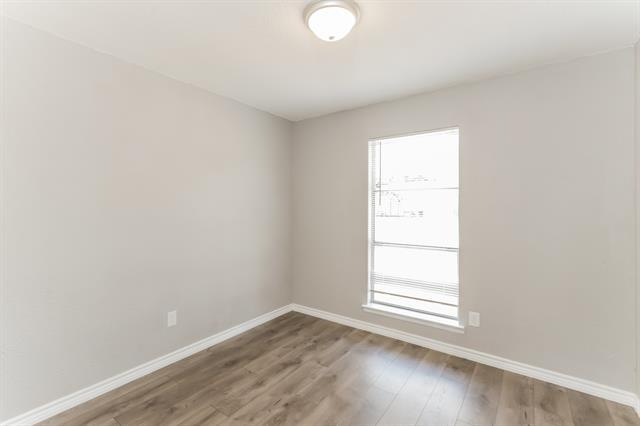 Building Photo - 224 Woodgrove St