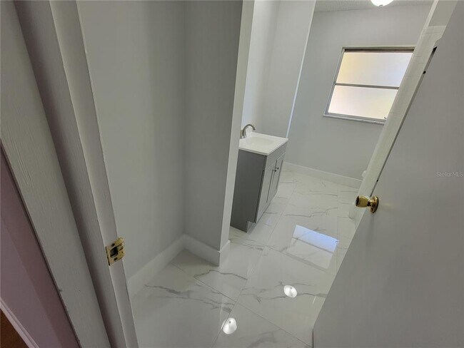 Building Photo - 3413 Port Charlotte Blvd