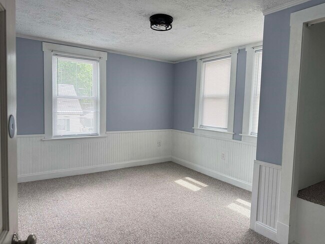 Building Photo - 64 Girard St