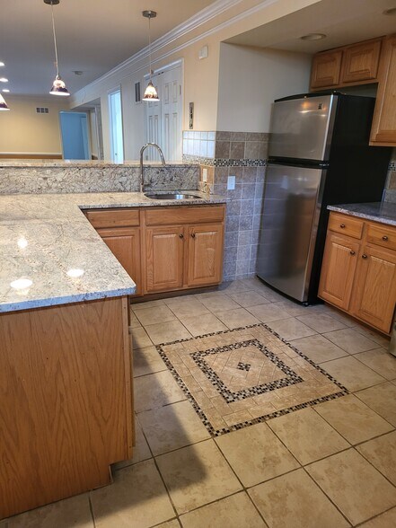 Building Photo - 25794 Rawley Springs Dr