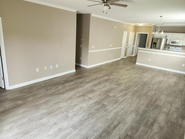 Building Photo - 302 Kiskadee Loop
