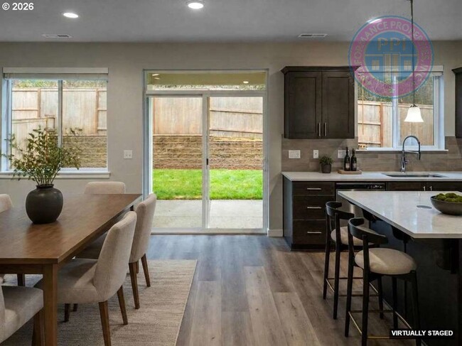 Building Photo - Desirable Happy Valley Location - Scouters Mountain Neighborhood / Move-In Ready