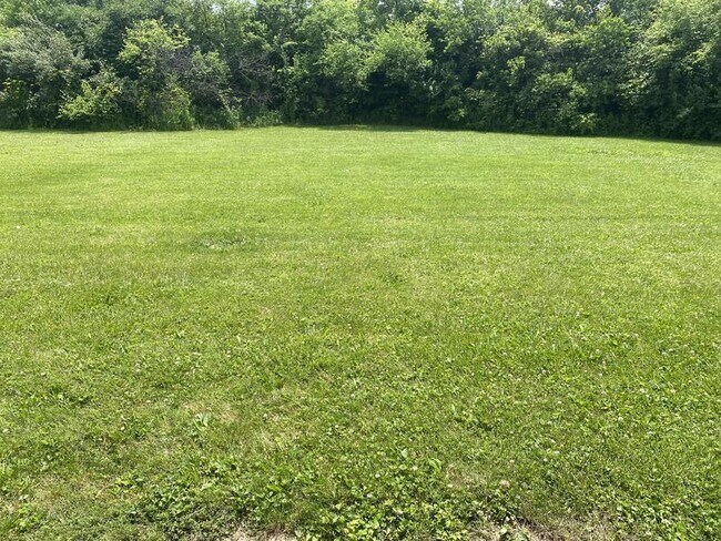 Building Photo - 6309 E Piccadilly Rd