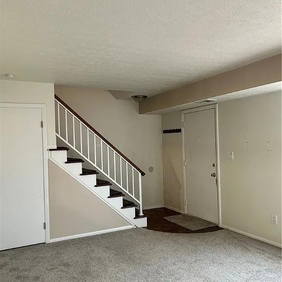 Building Photo - 140 Ivy Hill Ln