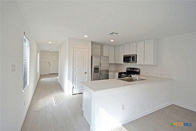 Building Photo - 11519 Field Briar
