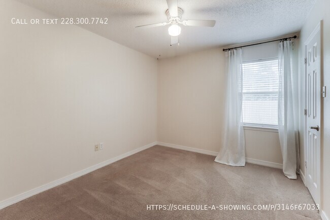 Building Photo - 3612 Miles Ln