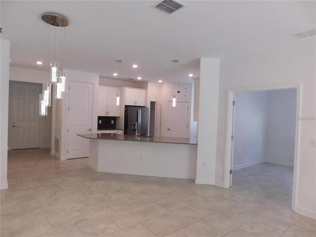 Building Photo - 1830 Good Neighbor Lp