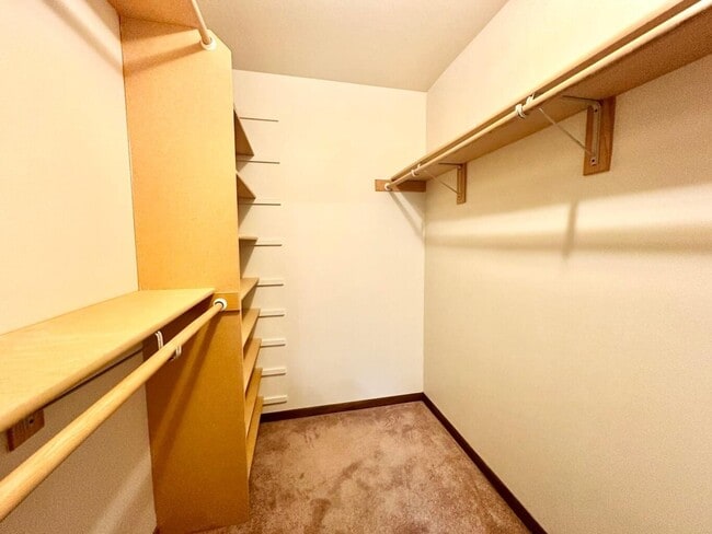 Building Photo - 1456 Meadowcreek Ct
