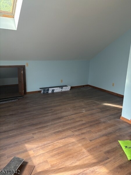 Building Photo - 1 Pinehurst Ct