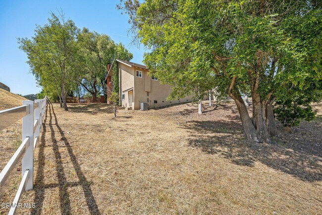 Building Photo - 167 Rimrock Rd