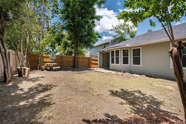 Building Photo - 21216 Derby Day Ave