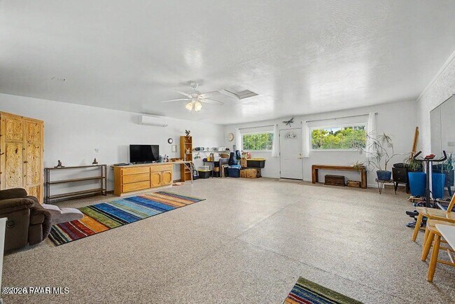 Building Photo - 1340 Rock Wren Rd