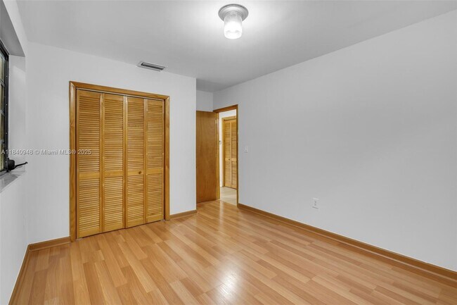 Building Photo - 12845 SW 49th Terrace