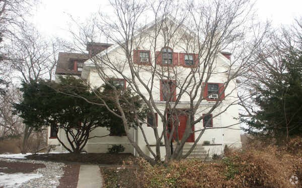 Primary Photo - 317 Harrison Ave