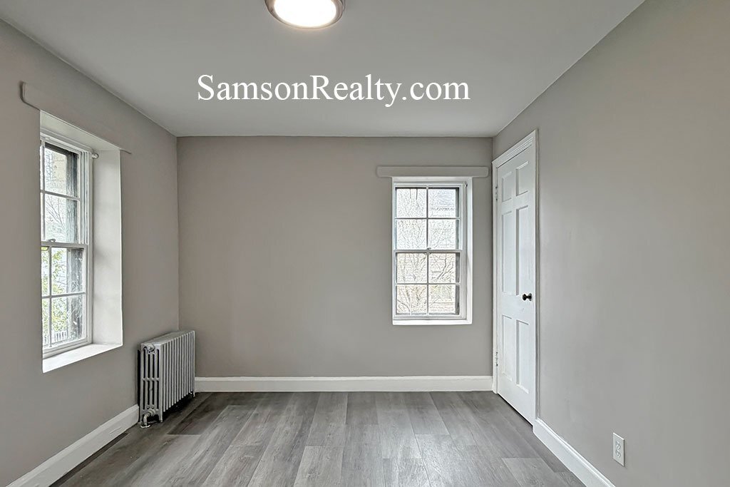 Building Photo - 41 Jenckes St