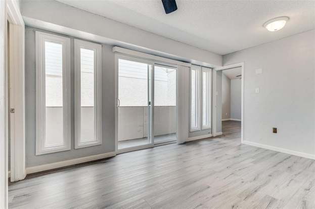 Building Photo - 4 Oakbrook Dr