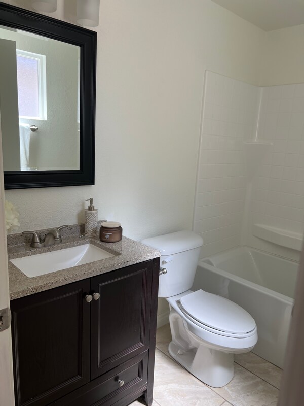 Building Photo - 20800 Sholic Rd