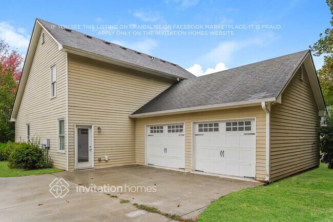 Building Photo - 104 Covington Dr