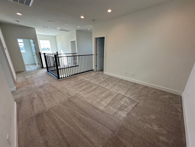 Building Photo - 3010 Granger St