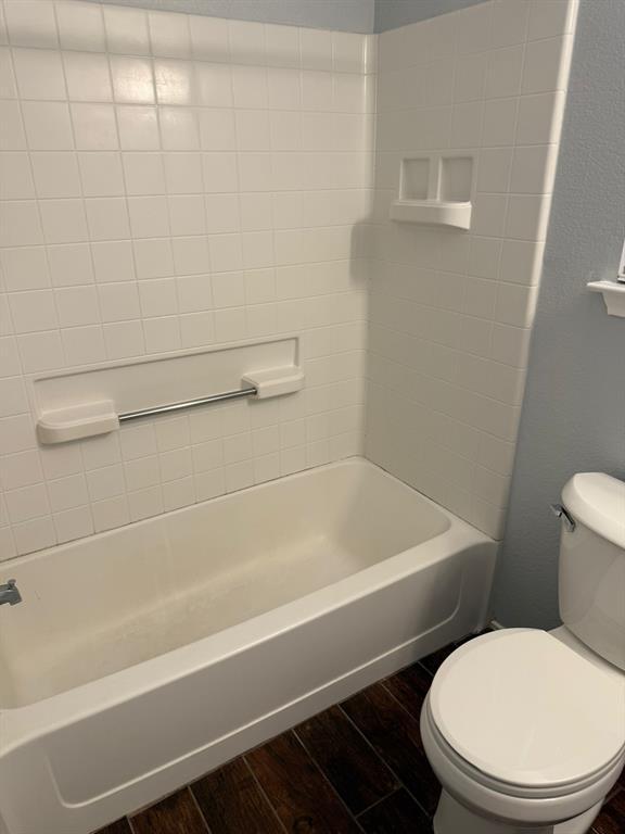 Building Photo - 612 Blair Ave