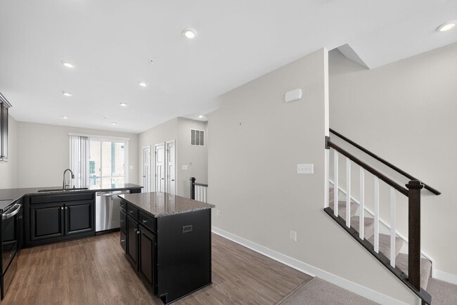 Building Photo - 7023 Mahant Way