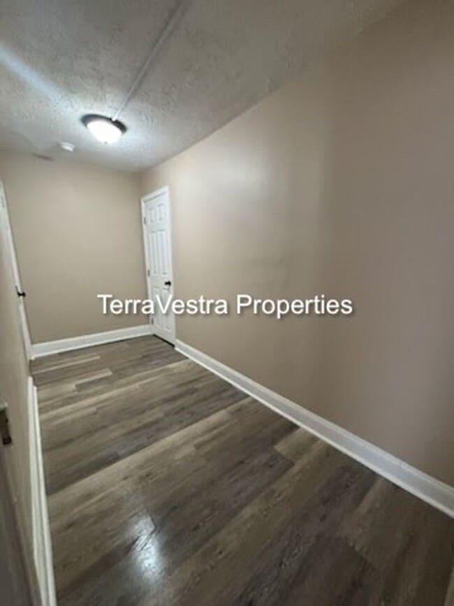 Building Photo - Single Family in Gloucester City! Eligible for $500 Security Deposit.