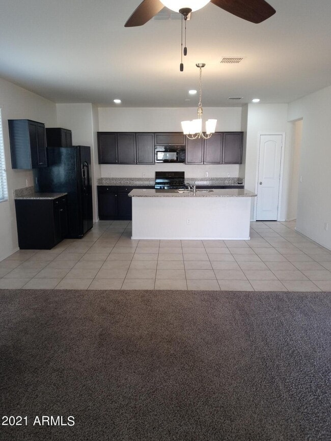 Building Photo - 30238 W Verde Ln