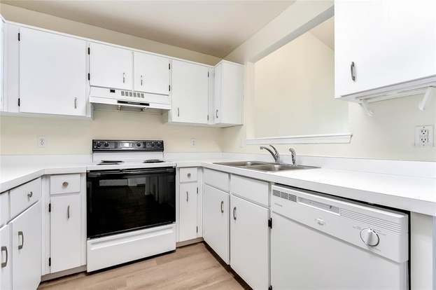 Building Photo - 1605 Tudor Ln