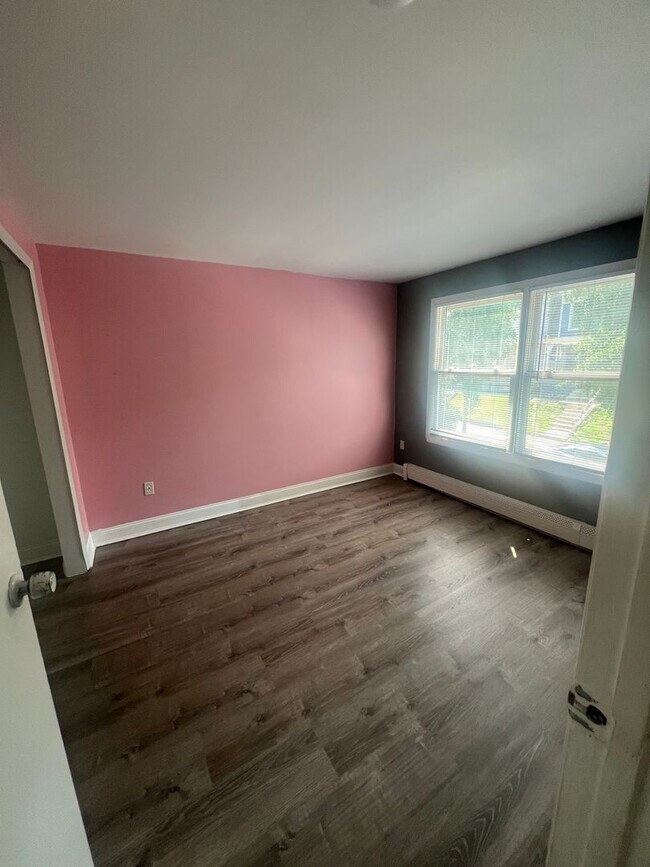 Interior Photo - Ferry Street Flats