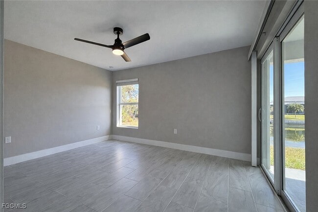 Building Photo - 3339 NE 13th Ave