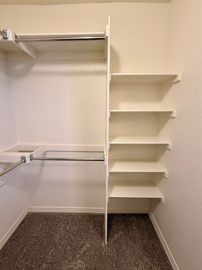 Building Photo - Move-In Ready 3-Story Townhome with Loft & 2-Car Garage