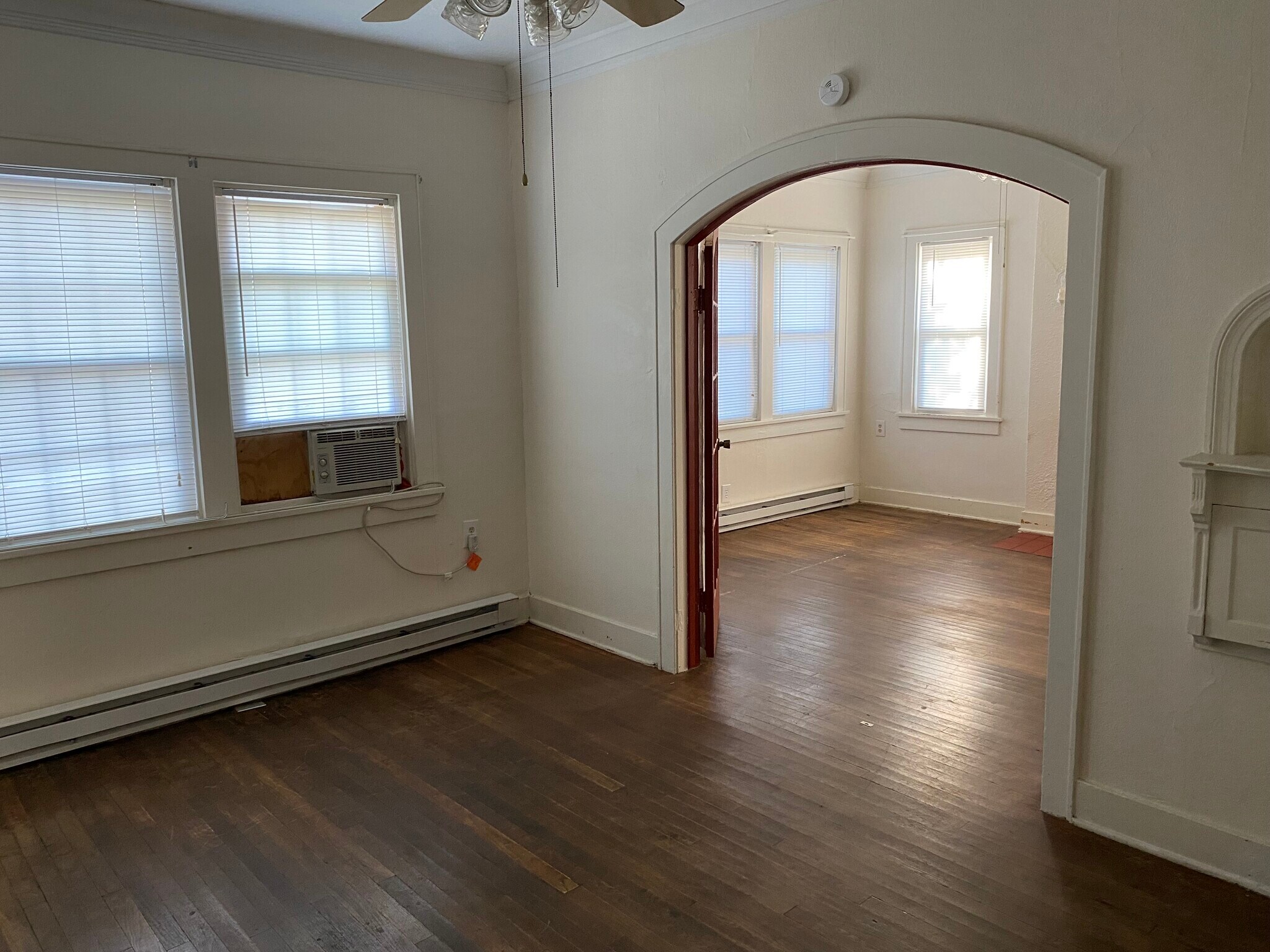 Building Photo - 517 N G St