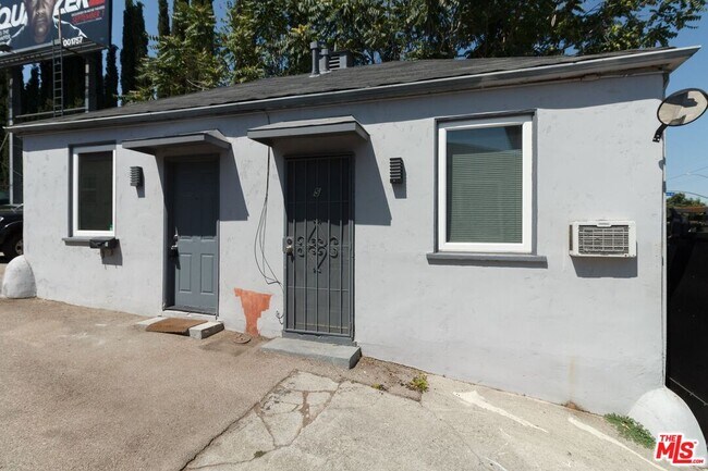 Building Photo - 11472 Ventura Blvd