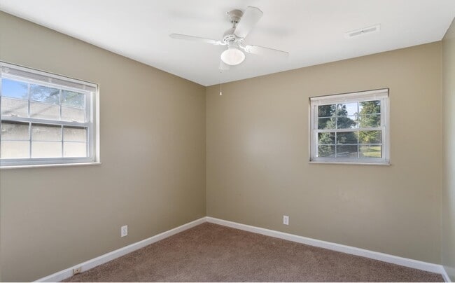 Building Photo - Bayberry Apartment